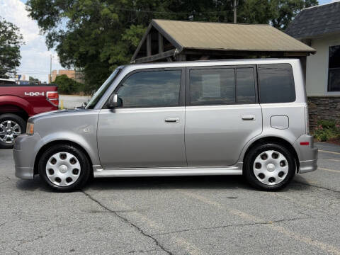 2005 Scion xB