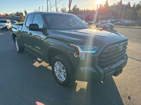 2023 Toyota Tundra SR5