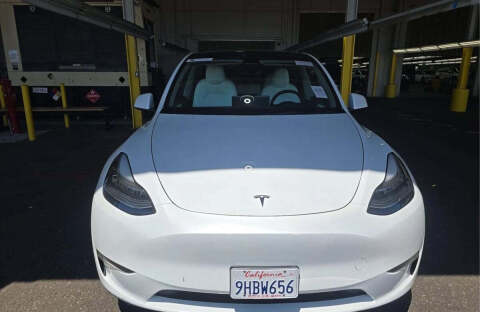2023 Tesla Model Y Long Range