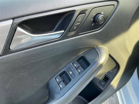 2015 Volkswagen Jetta