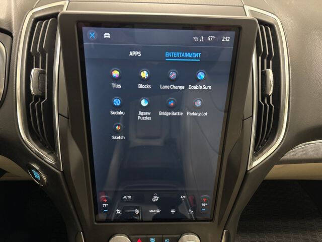 2021 Ford Edge Titanium