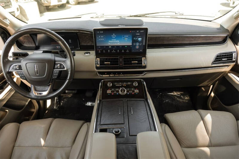 2023 Lincoln Navigator Reserve