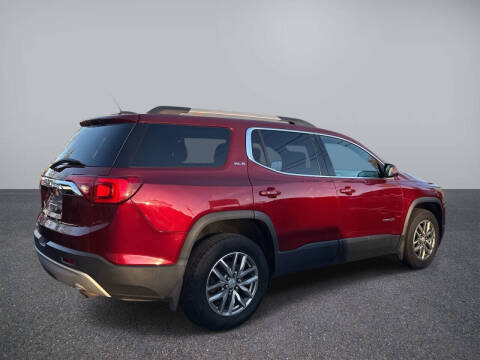 2017 GMC Acadia SLE-2