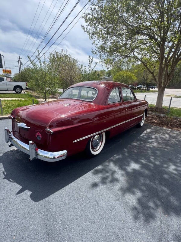 1949 Ford Coupe