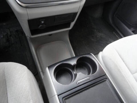 2019 Toyota Sienna LE 7-Passenger