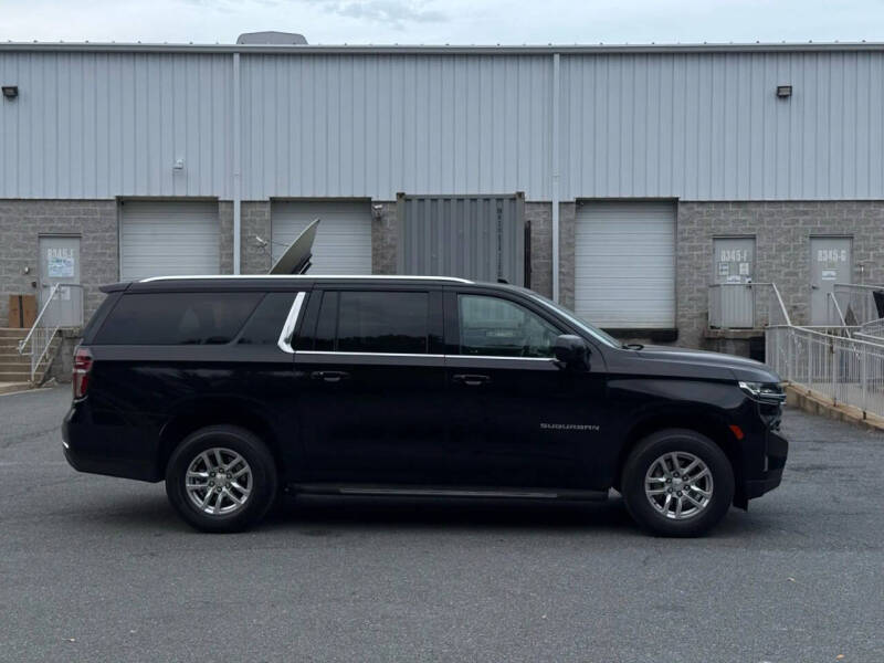 2024 Chevrolet Suburban LS