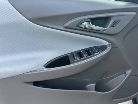 2025 Chevrolet Malibu LS