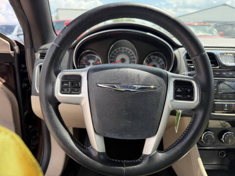 2013 Chrysler 200 Touring