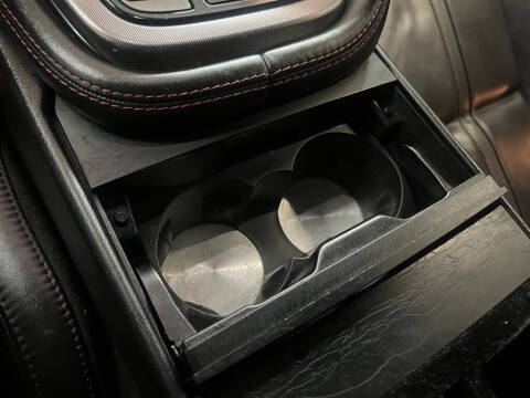 2017 Jaguar F-TYPE R