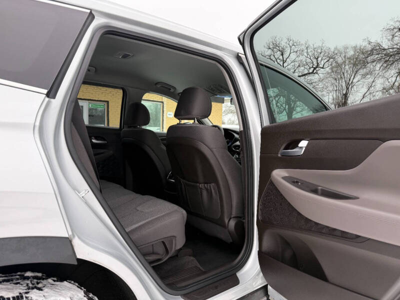 2020 Hyundai Santa Fe SE