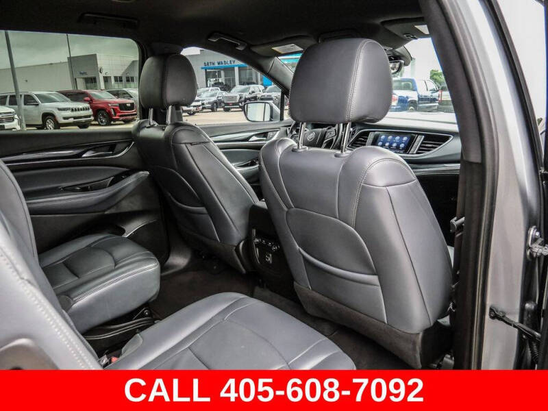 2024 Buick Enclave Essence
