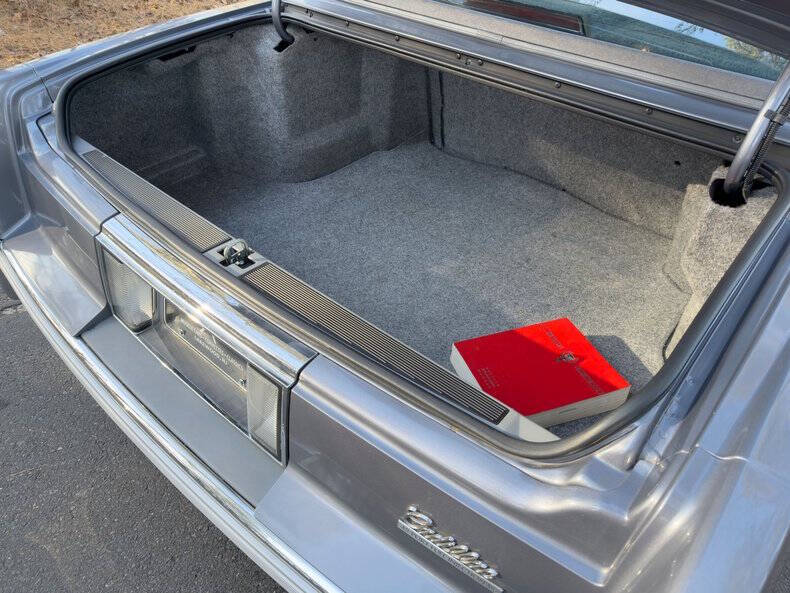 1990 Cadillac Fleetwood