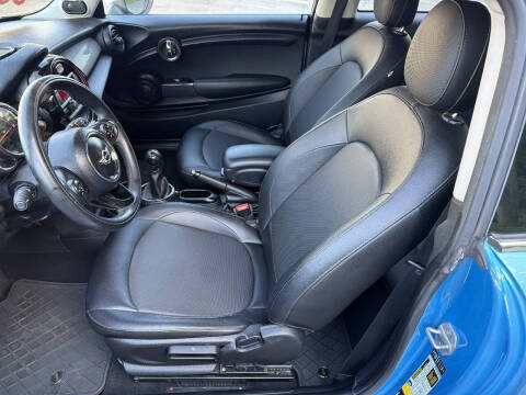 2015 MINI Hardtop 2 Door Cooper