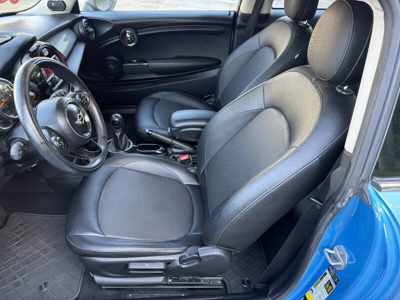 2015 MINI Hardtop 2 Door Cooper