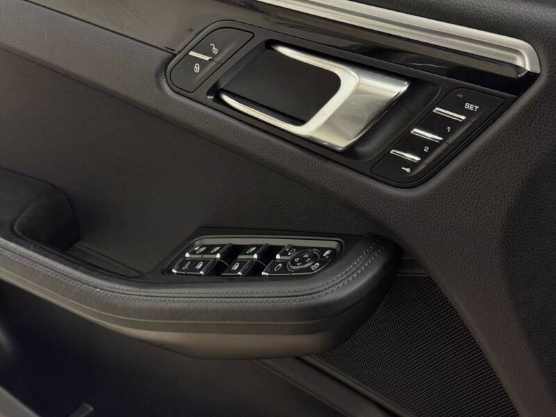 2017 Porsche Macan GTS