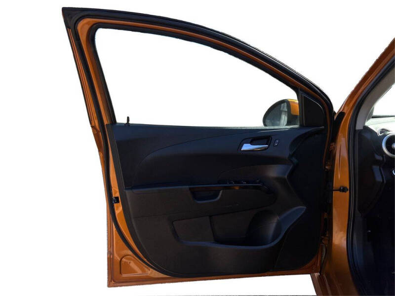 2017 Chevrolet Sonic LT Auto