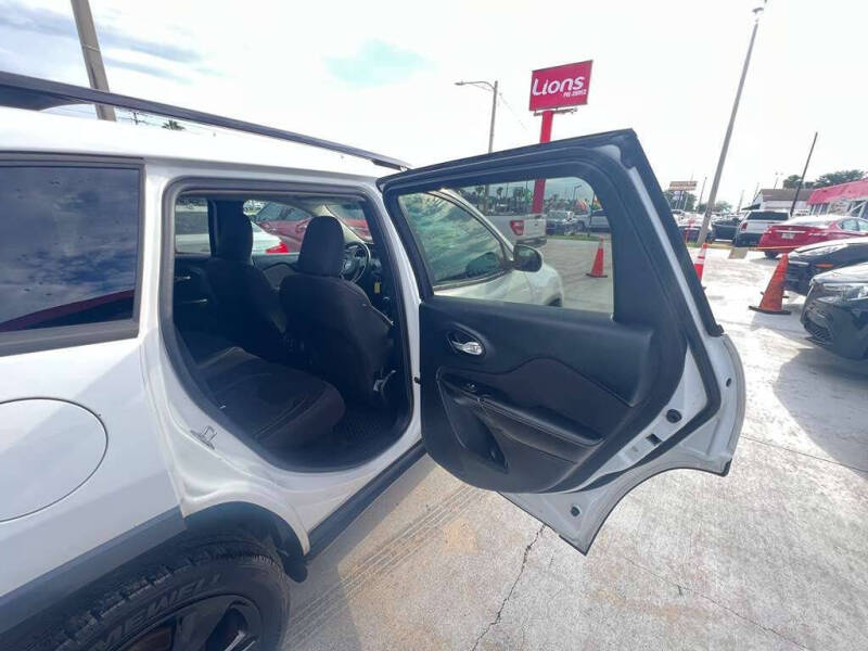 2016 Jeep Cherokee Latitude