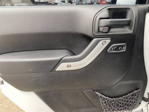 2014 Jeep Wrangler Sahara