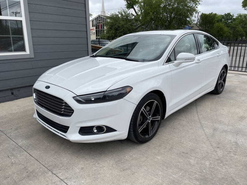 2014 Ford Fusion SE