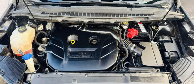 2017 Ford Edge Titanium