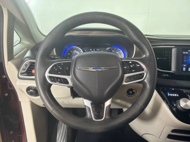 2021 Chrysler Voyager LXi