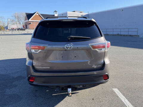 2016 Toyota Highlander XLE