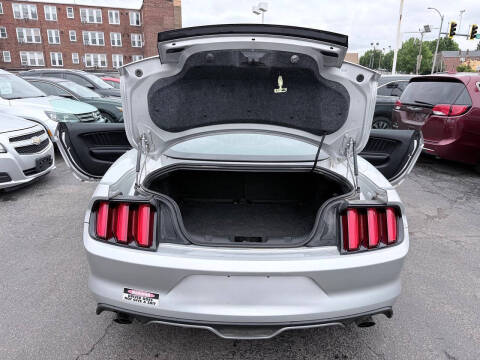 2015 Ford Mustang EcoBoost Premium