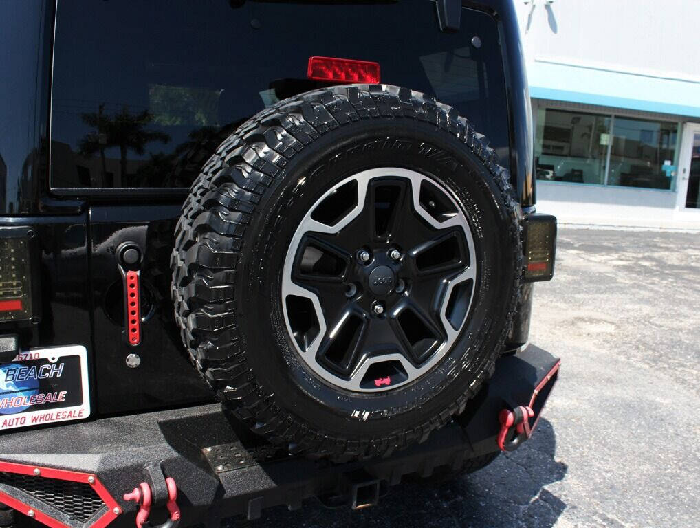 2016 JEEP Wrangler SUV / Crossover - $31,995