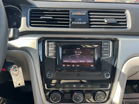 2018 Volkswagen Passat 2.0T S