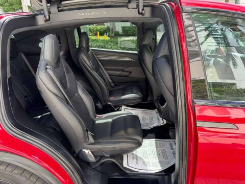 2023 Tesla Model X Plaid