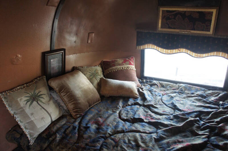 1963 Airstream Overlander 23'