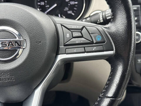 2022 Nissan Rogue Sport SV