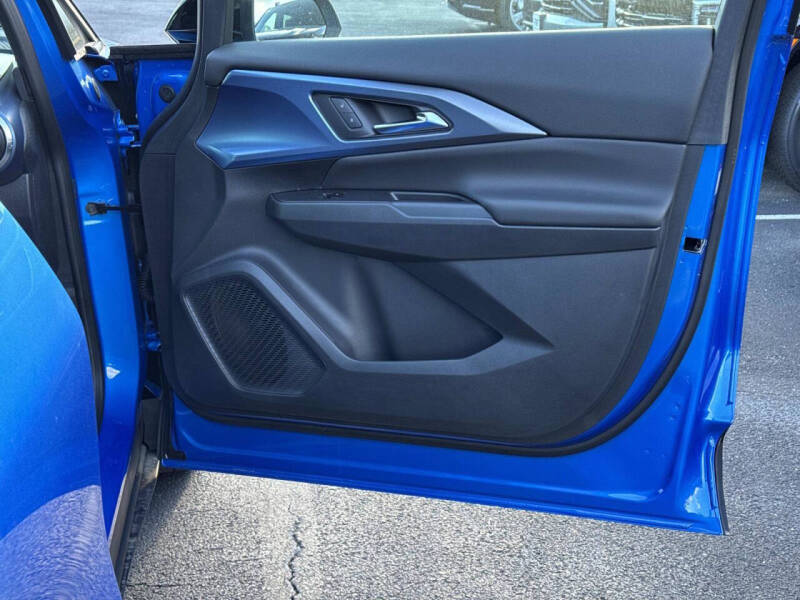 2026 Chevrolet Equinox EV LT 2