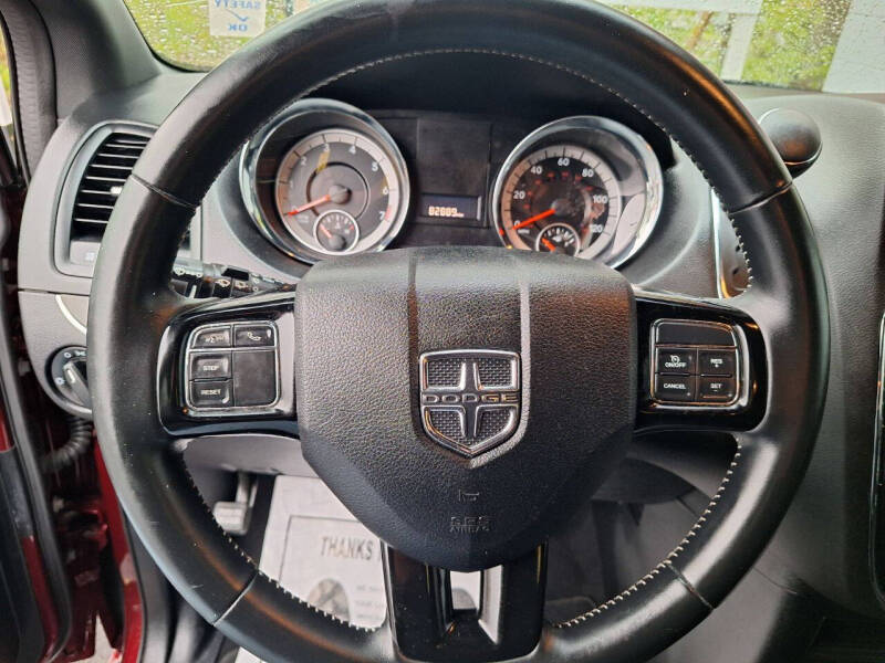 2017 Dodge Grand Caravan SE Plus
