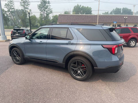 2025 Ford Explorer ST-Line