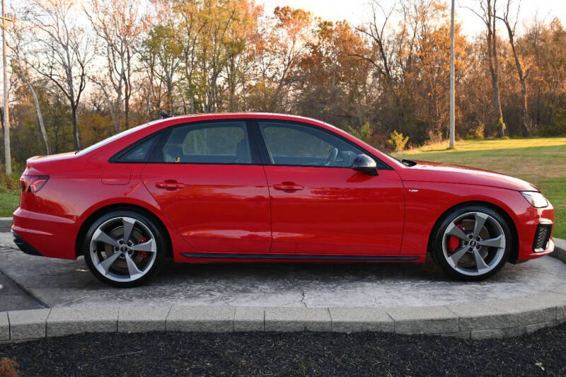 2022 Audi A4 quattro S line Prem Plus 45 TFSI