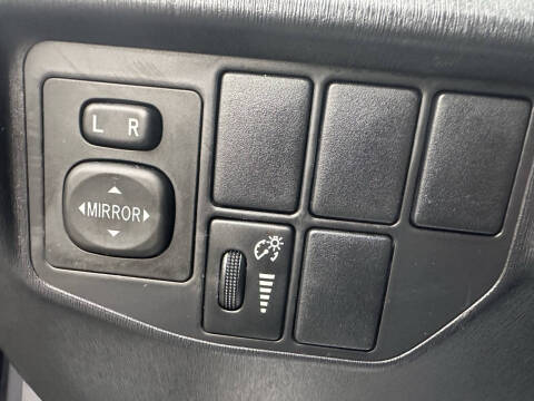 2013 Toyota Prius Three