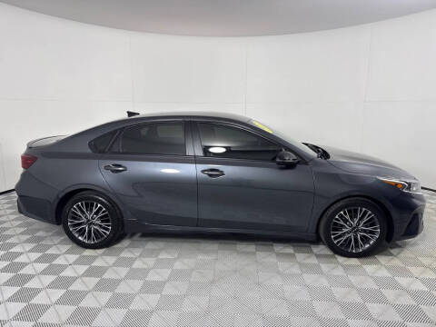 2022 Kia Forte GT Line