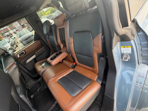 2023 Ford Bronco Outer Banks
