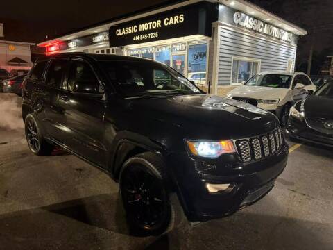2017 Jeep Grand Cherokee for sale at CLASSIC MOTOR CARS in West Allis WI
