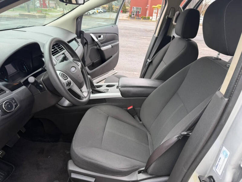 2012 Ford Edge SE