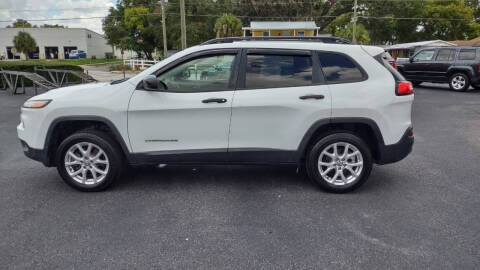 2017 Jeep Cherokee Sport
