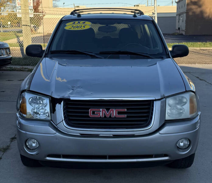 2005 GMC Envoy SLE