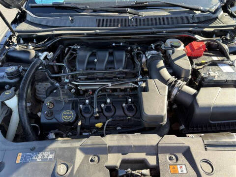 2018 Ford Taurus SEL