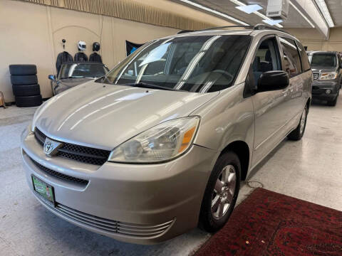 2004 Toyota Sienna