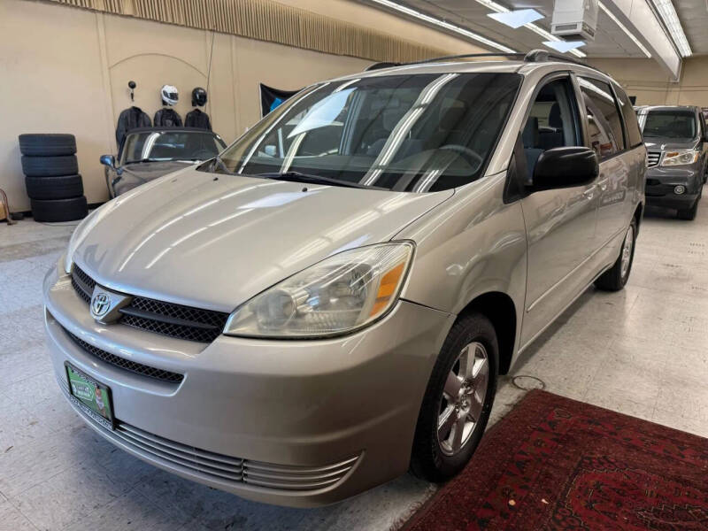 2004 Toyota Sienna