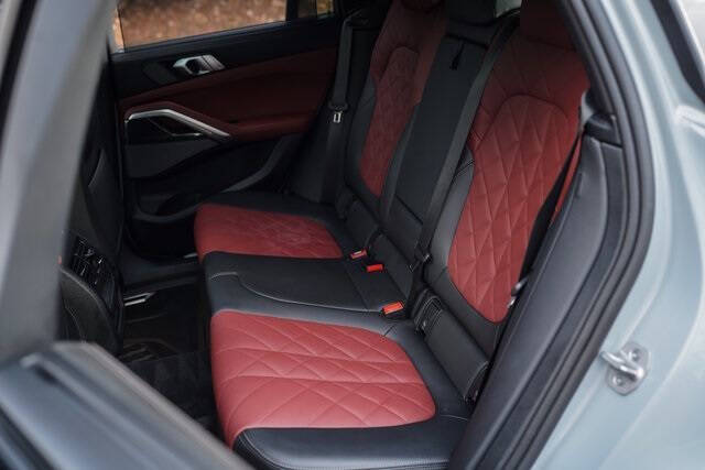 2024 BMW X6 xDrive40i