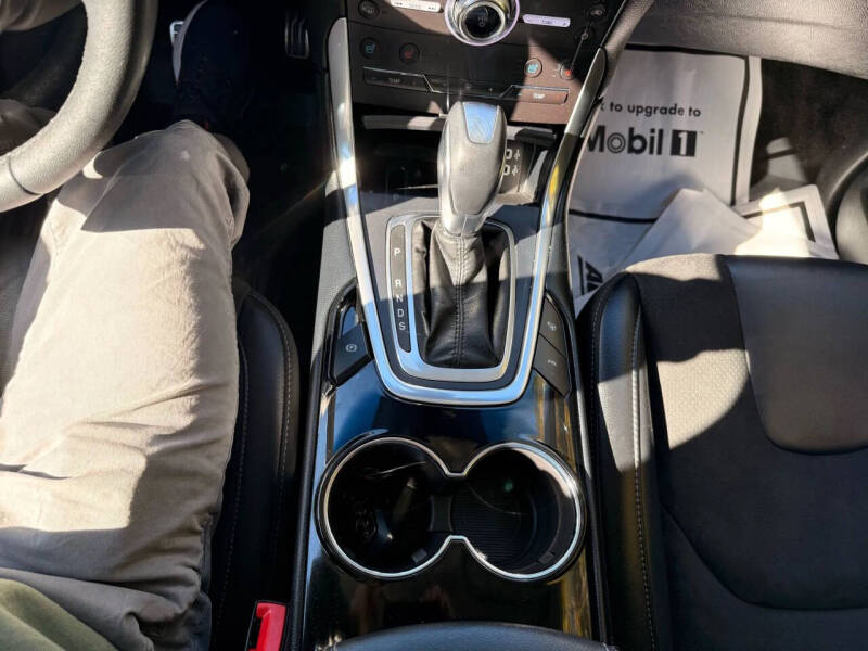 2018 Ford Edge Sport