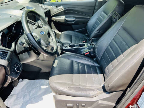 2014 Ford Escape Titanium