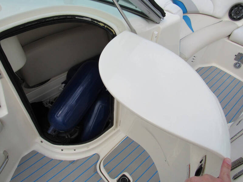 2008 Hurricane SunDeck 2200 OB